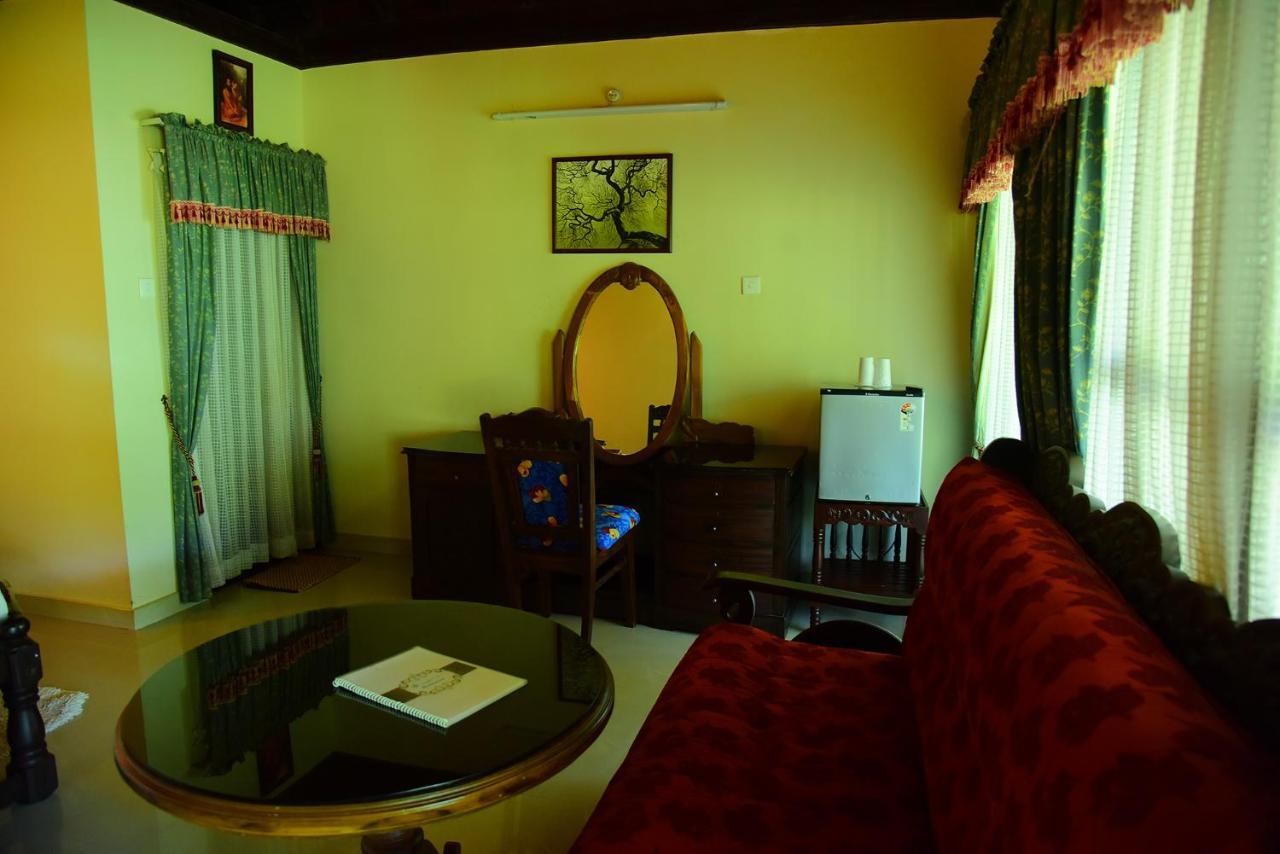 Palm Tree Anex Hotel Varkala Exterior foto