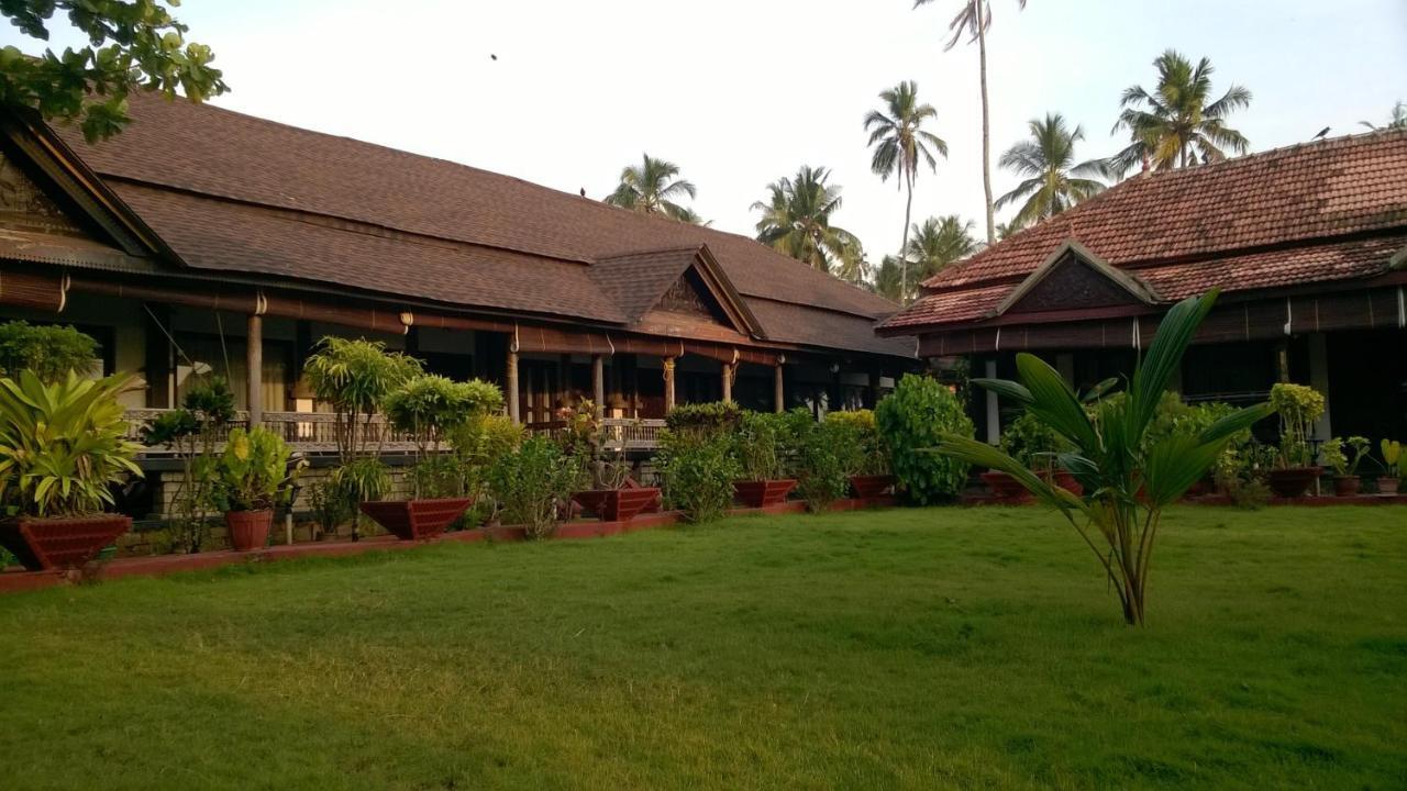Palm Tree Anex Hotel Varkala Exterior foto